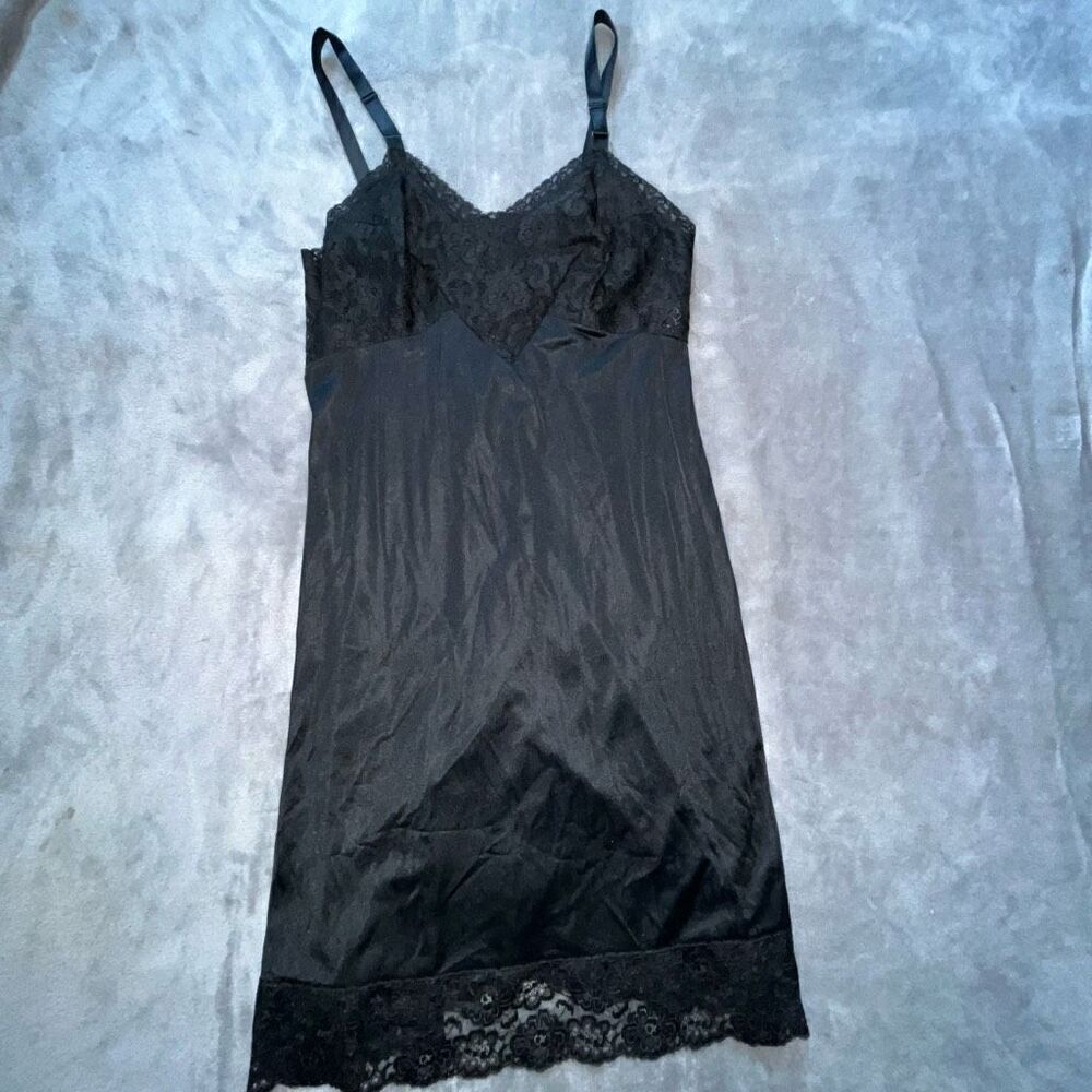 Lorraine Womens Full Slip Dress Sz 36 Black Floral Lace Silky‎ Adjustable Strap